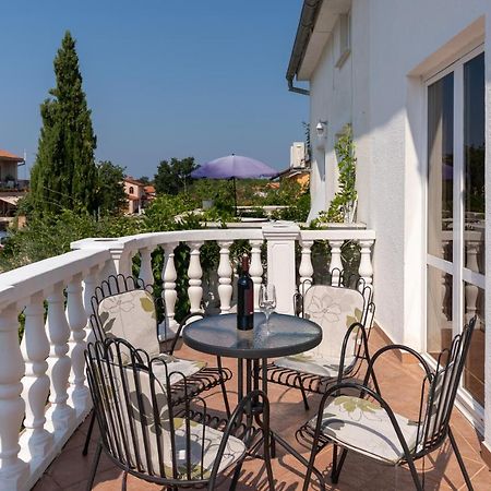 Apartments Oliva Poreč Zewnętrze zdjęcie