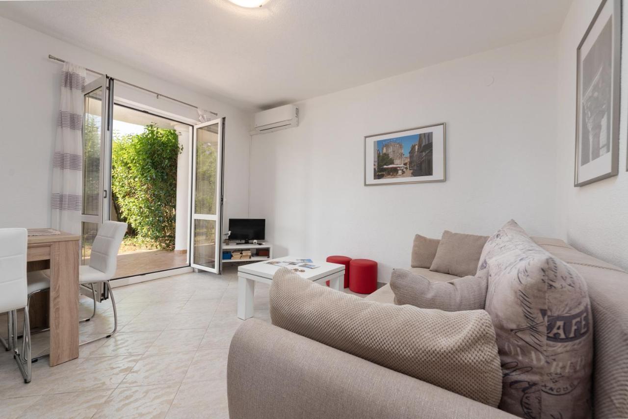 Apartments Oliva Poreč Zewnętrze zdjęcie