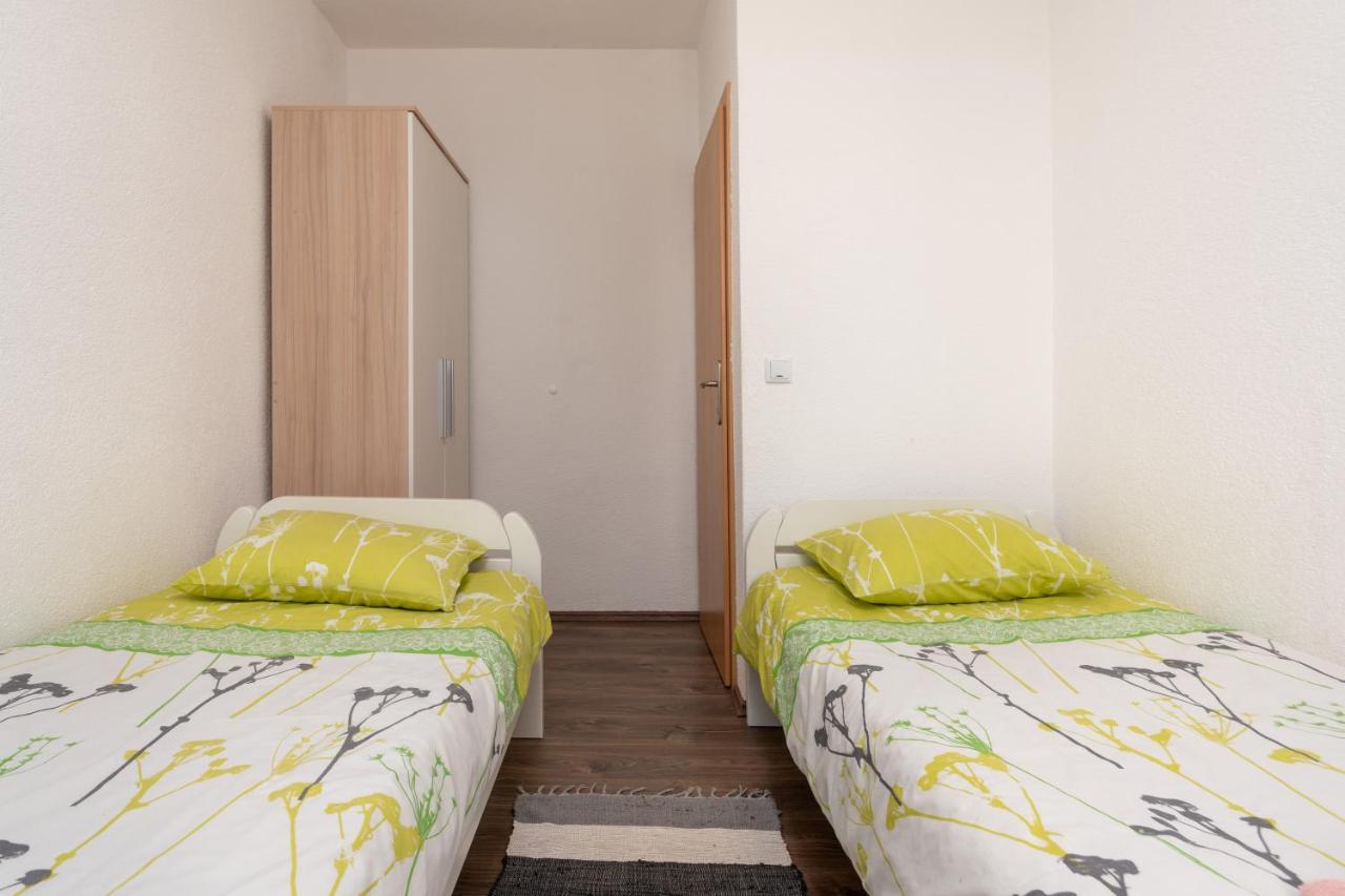 Apartments Oliva Poreč Zewnętrze zdjęcie
