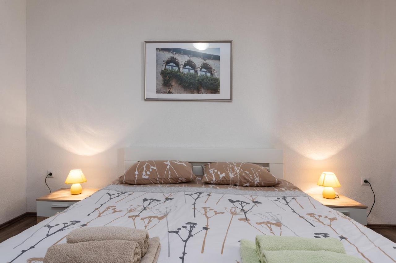 Apartments Oliva Poreč Zewnętrze zdjęcie