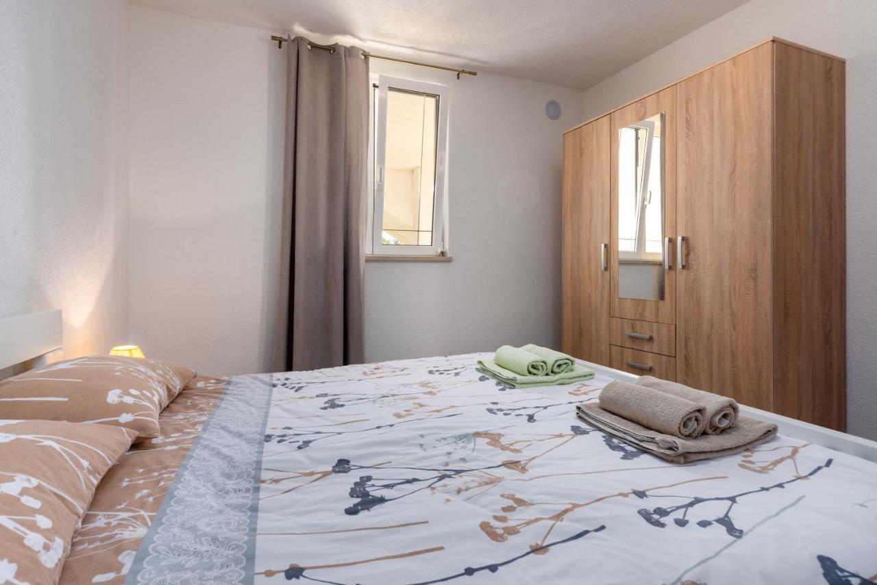 Apartments Oliva Poreč Zewnętrze zdjęcie